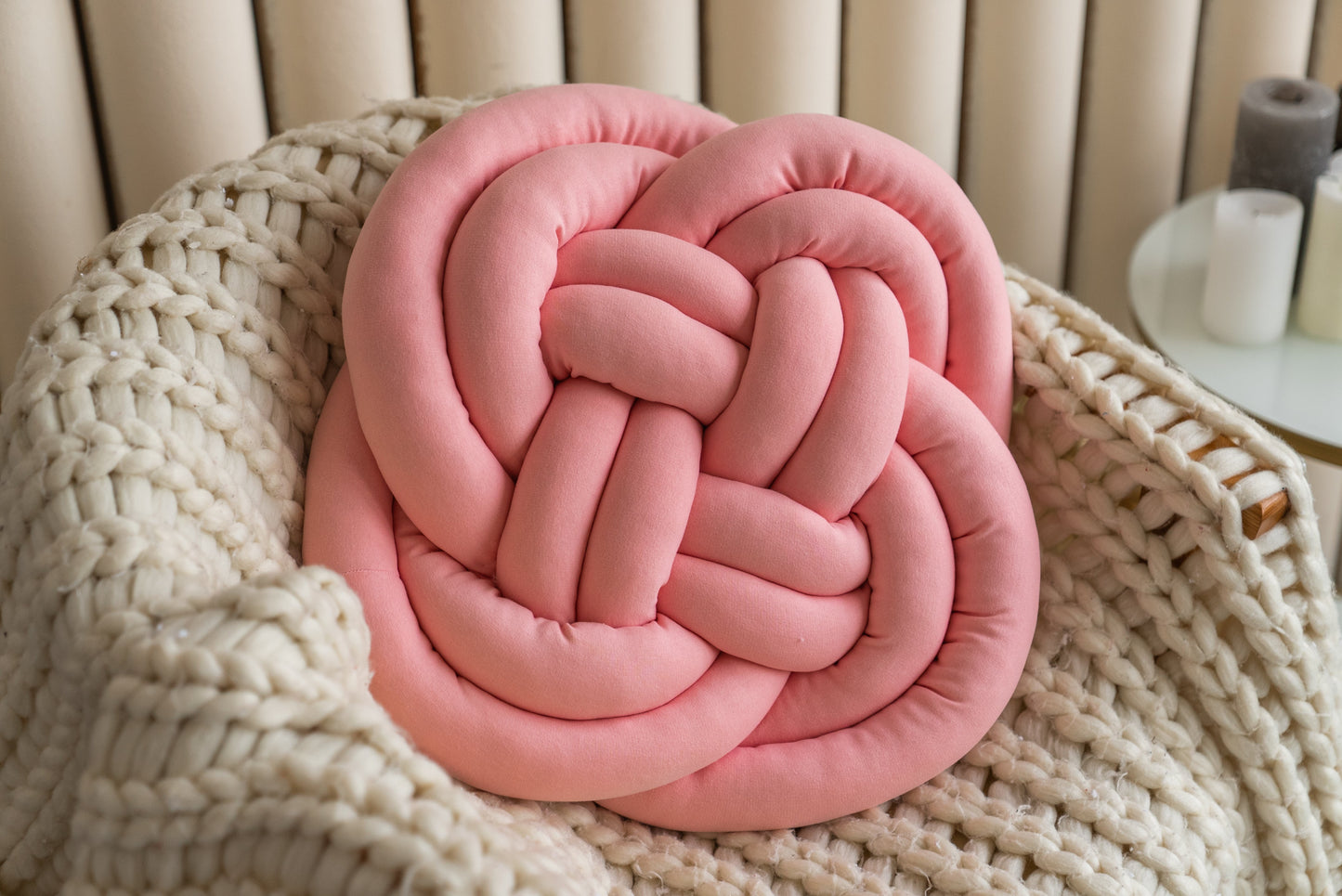 Knot pillow "Flower"