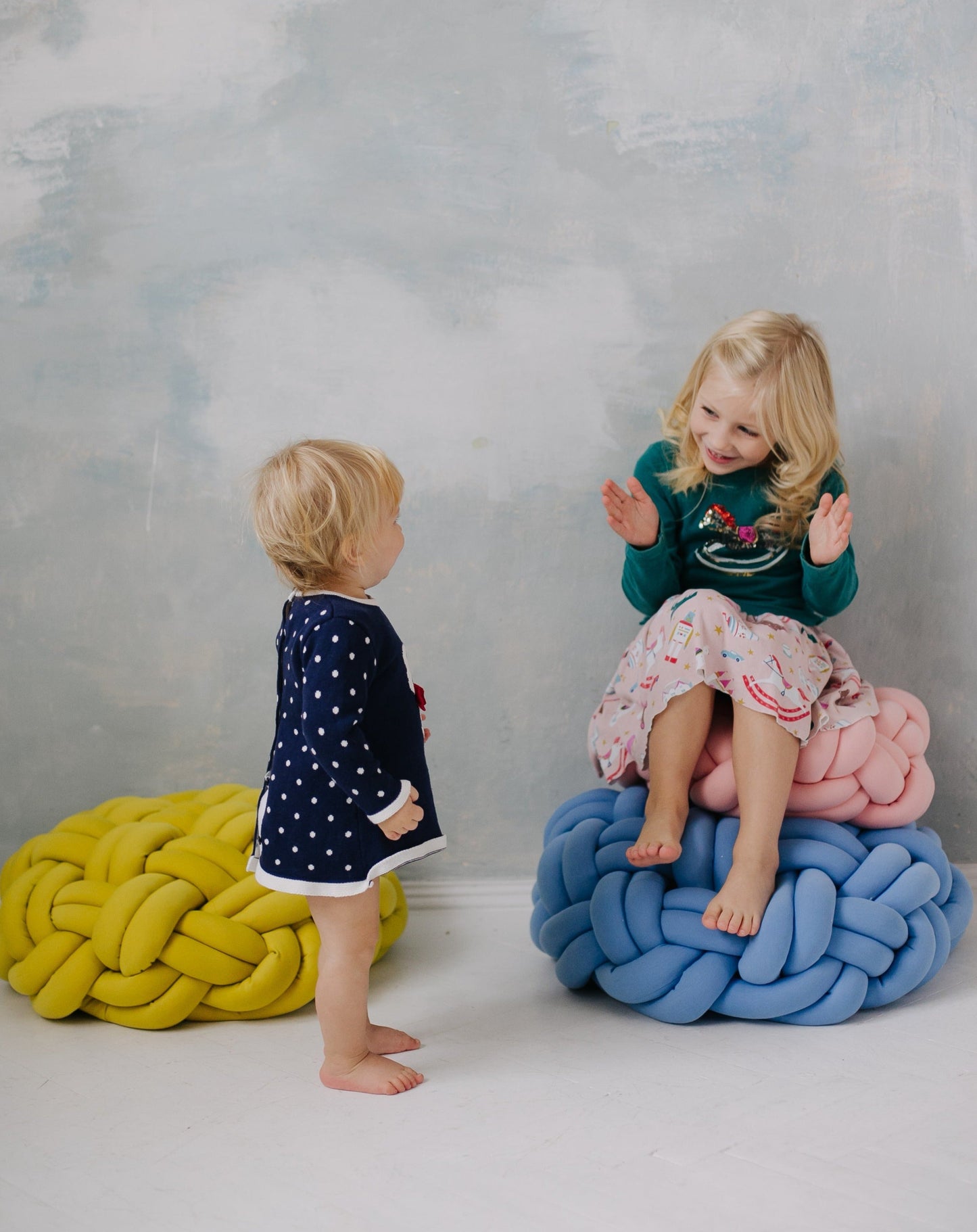 Kids room Ottoman