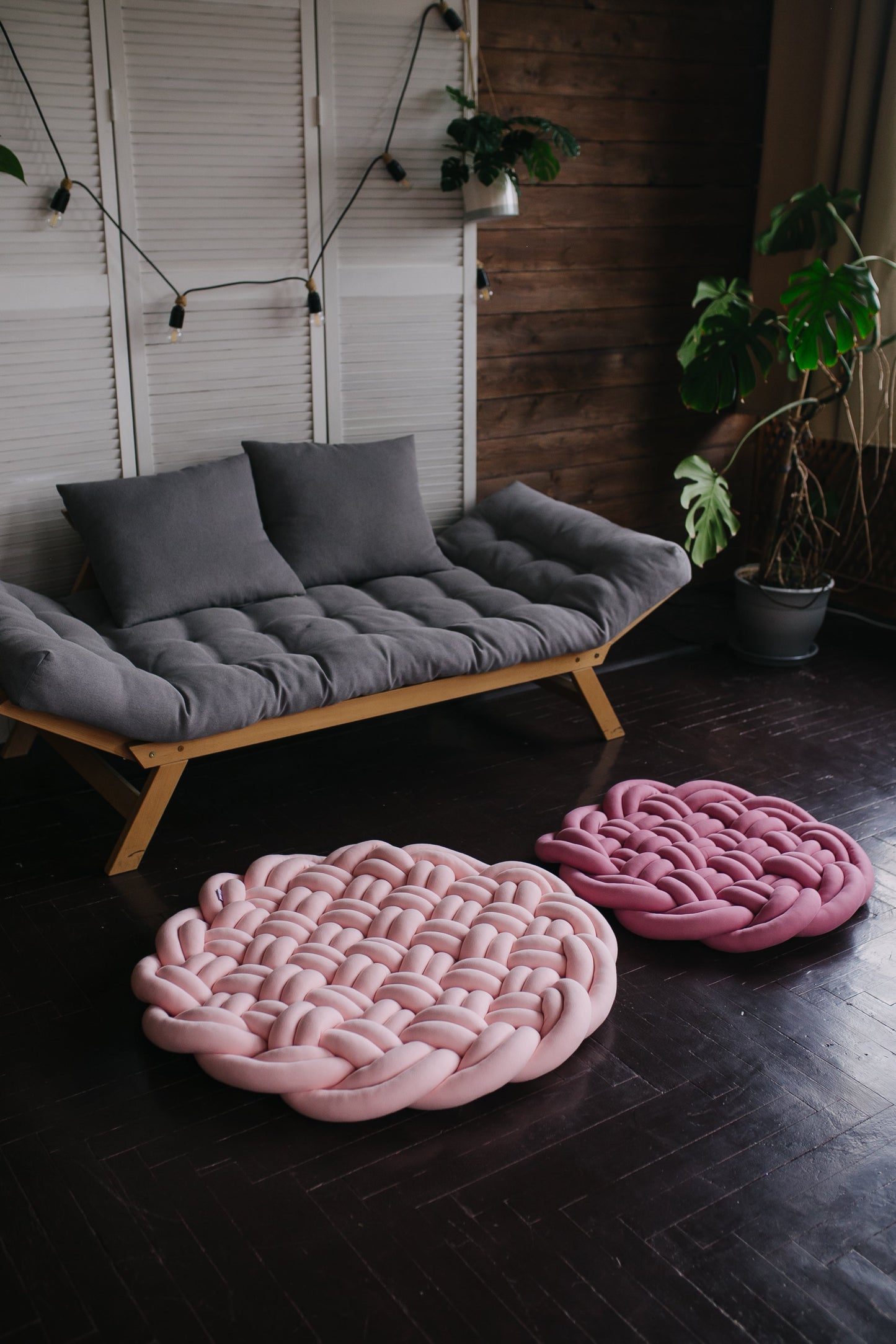 Braided round rug